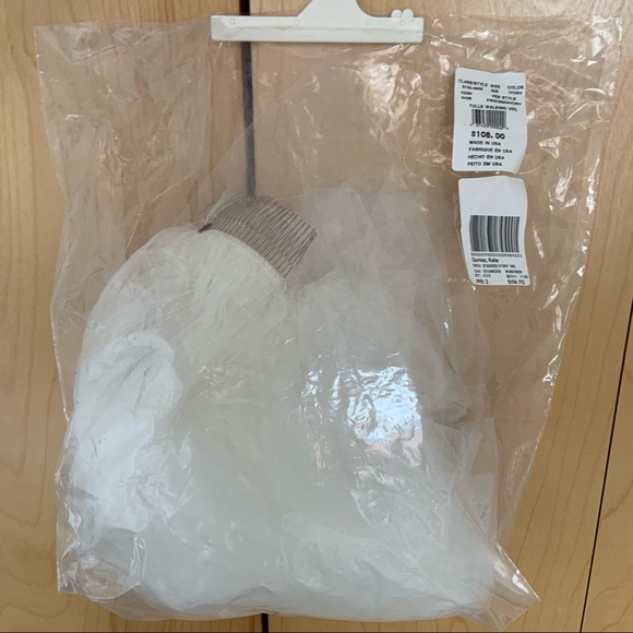 2-later TULLE Walking Veil - Picture 2 of 7